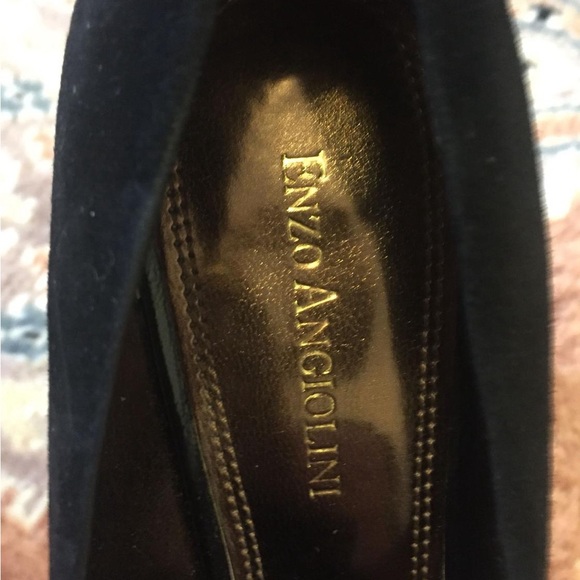 Black Suede Pumps by Enzo Angiolini - Picture 4 of 4